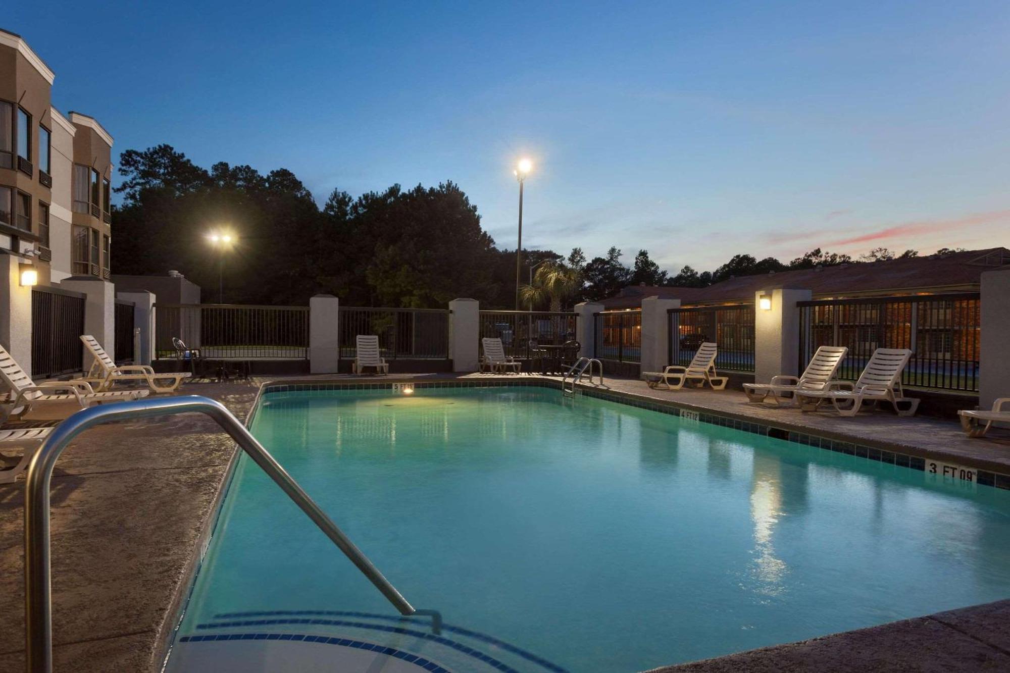 Country Inn & Suites By Radisson, Florence, Sc エクステリア 写真
